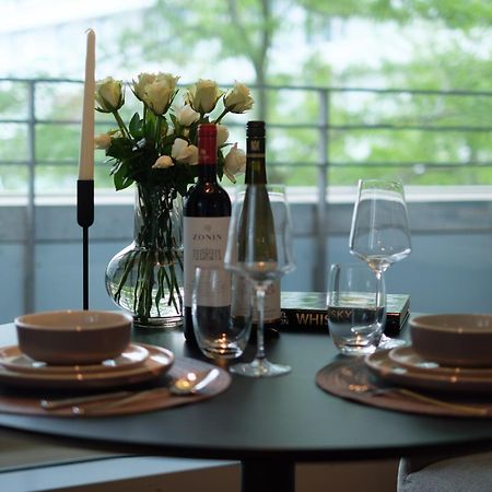 Come2Stay Hafencity - Marco Polo Tower Amburgo Esterno foto