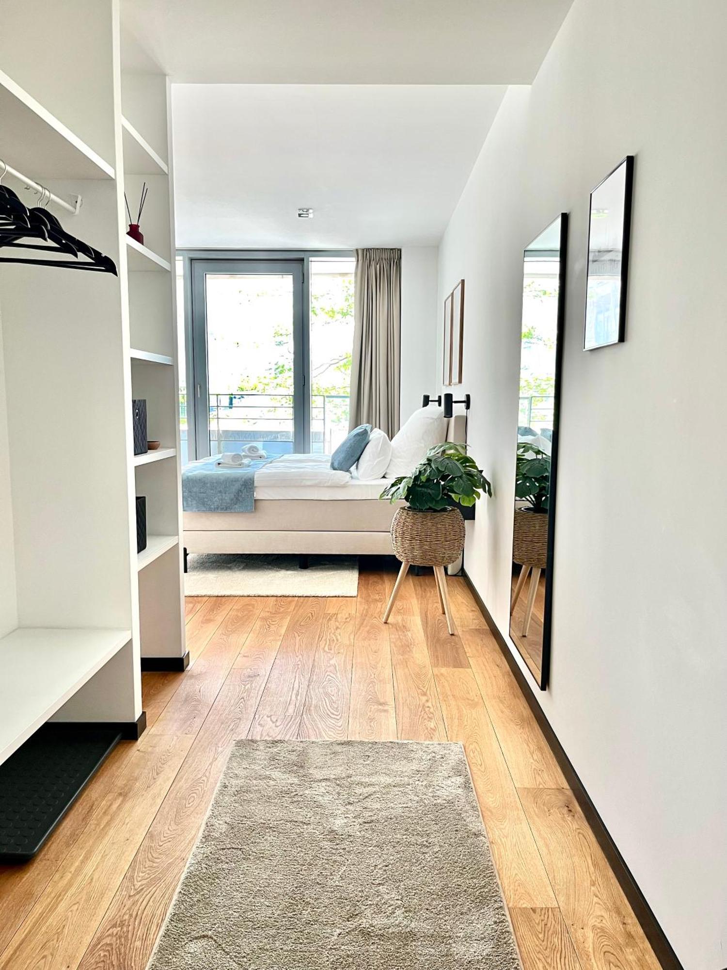 Come2Stay Hafencity - Marco Polo Tower Amburgo Esterno foto